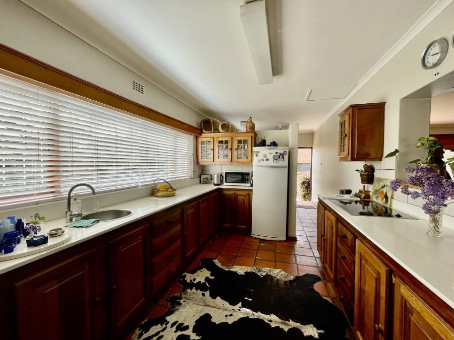 4 Bedroom Property for Sale in Country Club Western Cape